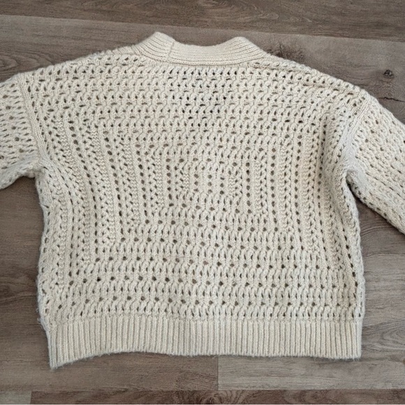 Zara Open Weave Button Front  Balloon Sleeve Cardigan - M - Picture 4 of 10